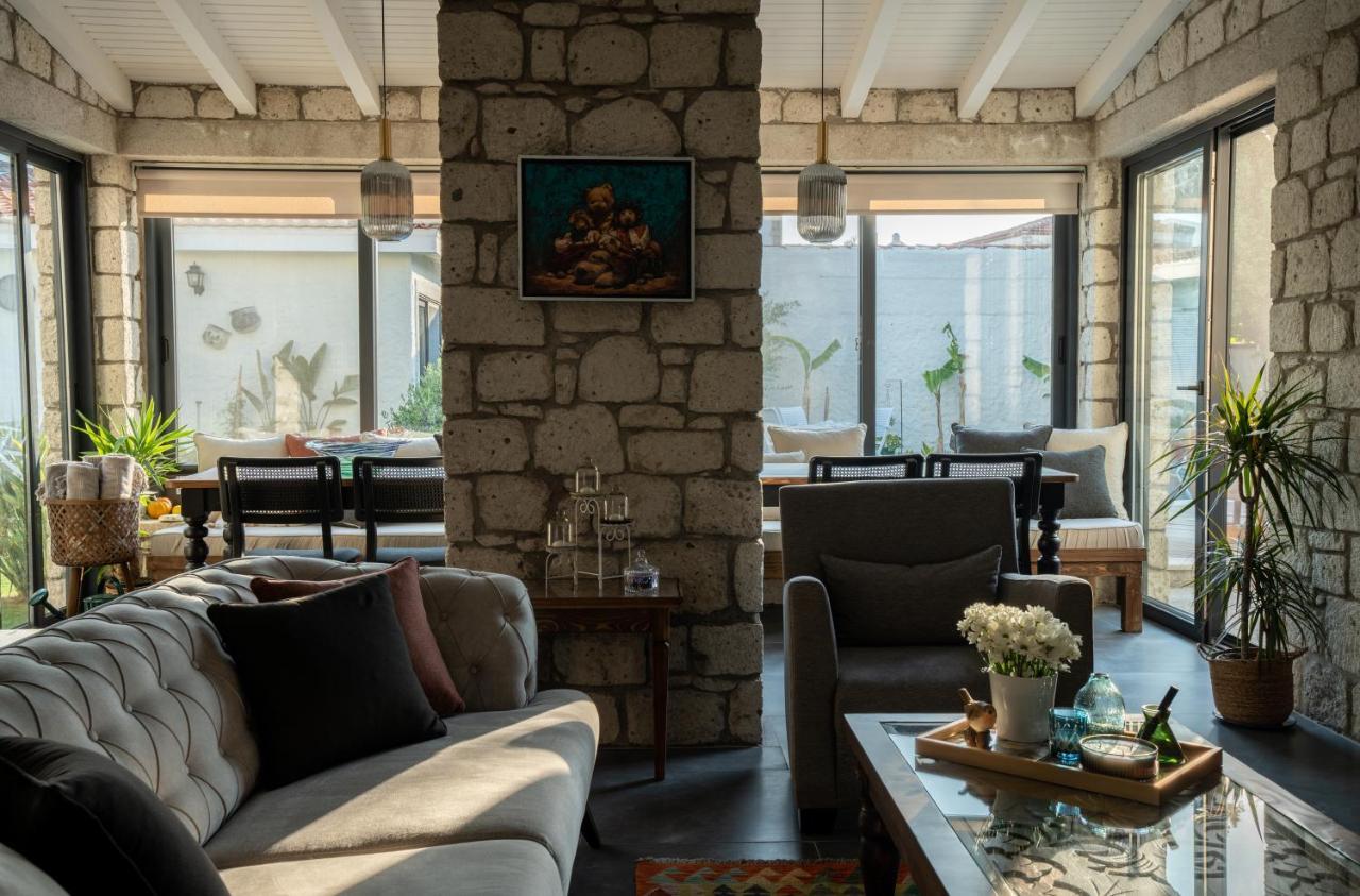 Sedirli Ev Hotel Alacati Exterior photo
